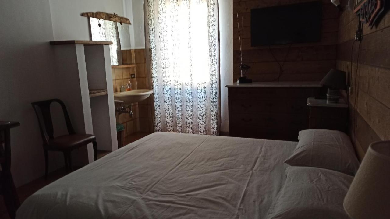 Casa Olmi Hotel Castiglione d'Intelvi Bagian luar foto
